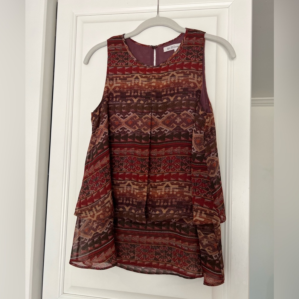 BCBGeneration XS Aztec print flowy sleeveless blouse